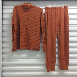 Ribbed Knit Turtleneck Top & Pants Set - Rust